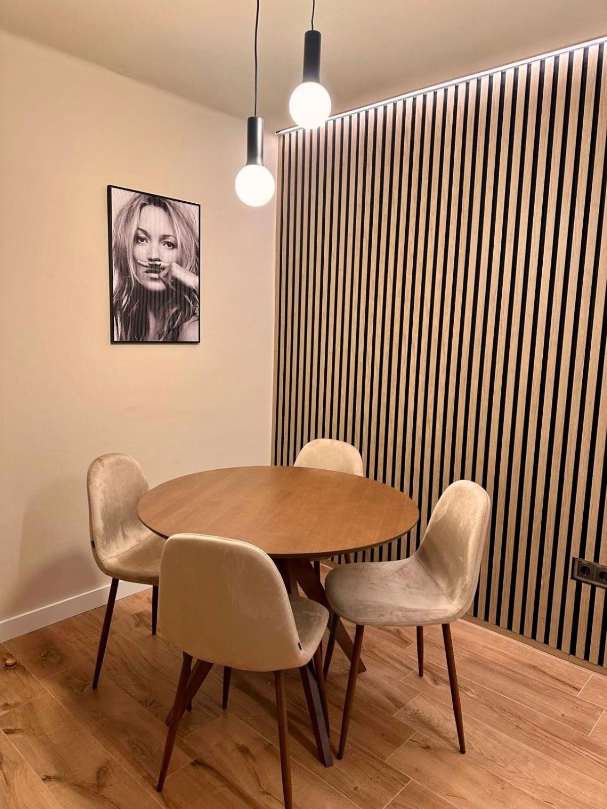 Apartamento Playa Centro Ii, A Estrenar, 6 Huespedes Vut-5248-as Gijón
